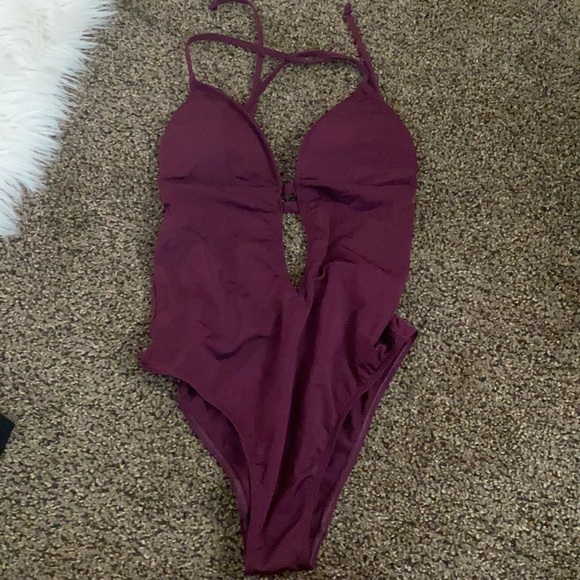 Abercrombie Purple One piece Swim - Picture 1 of 4
